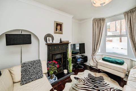 3 bedroom terraced house for sale, Albion Street, Aylesbury