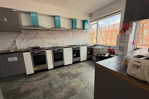 Studio to rent, United Kingdom N14