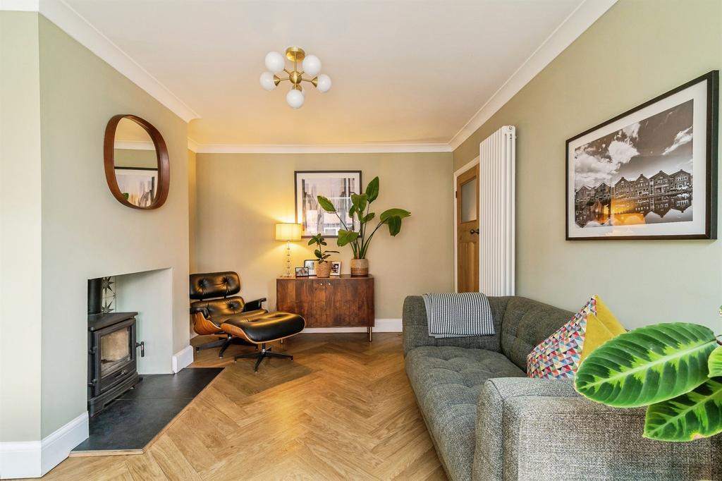 House in Rushcliffe, Compton Acres - View 5
