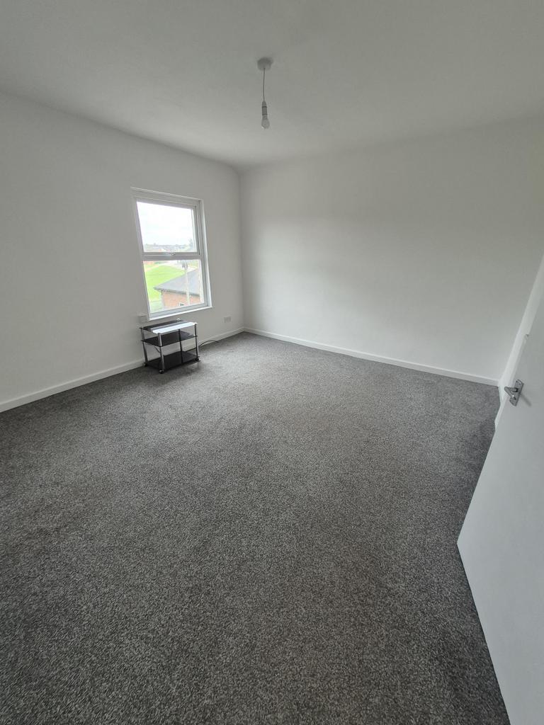 Apartment in Liverpool - View 3
