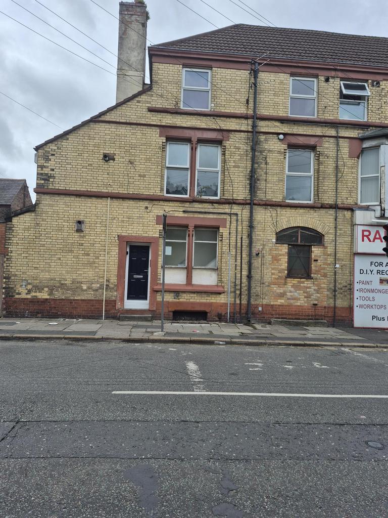 Apartment in Liverpool - View 4