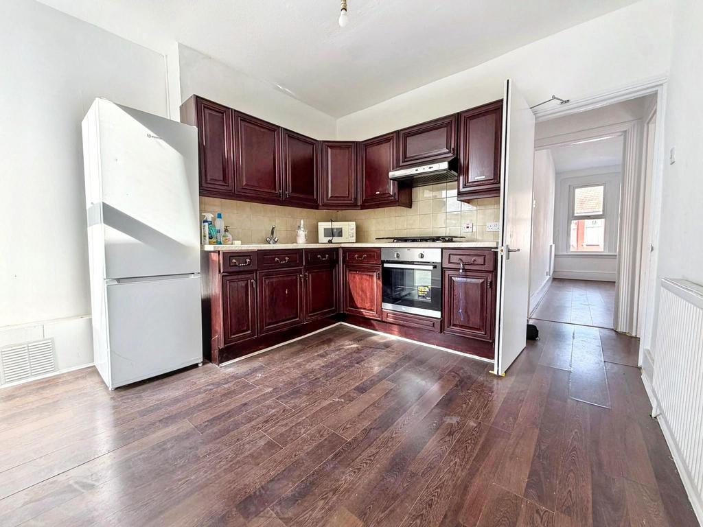 Apartment in London, Noel Park, Harringay - View 2
