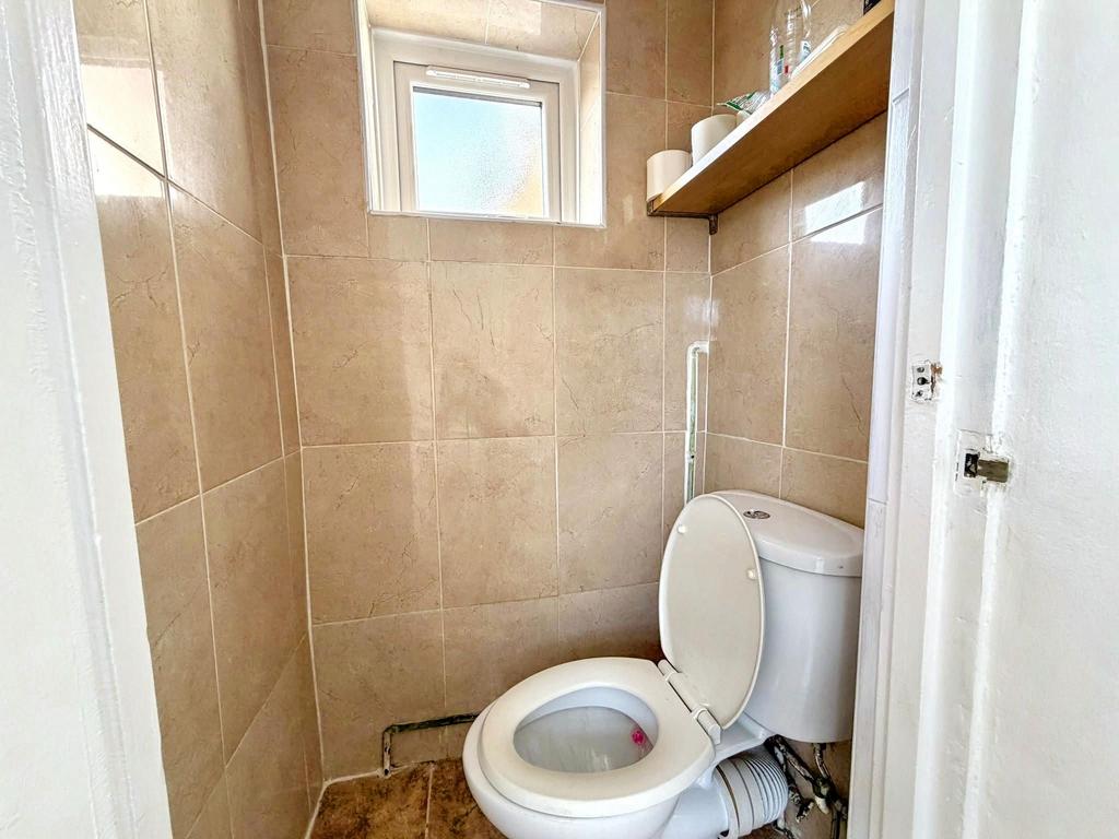 Apartment in London, Noel Park, Harringay - More