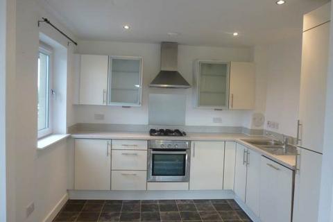 2 bedroom flat to rent, Peffer Bank, Edinburgh, Midlothian