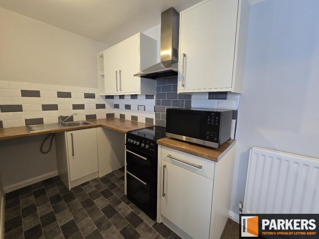 Apartment in Hythe - View 5