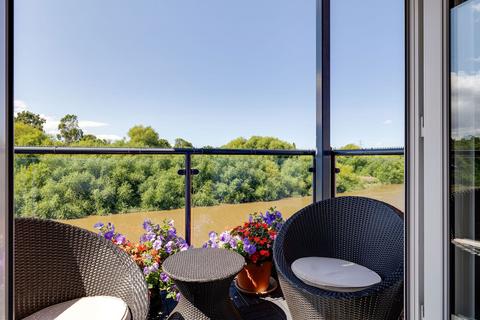 2 bedroom flat for sale, Saddlery Way, Chester CH1