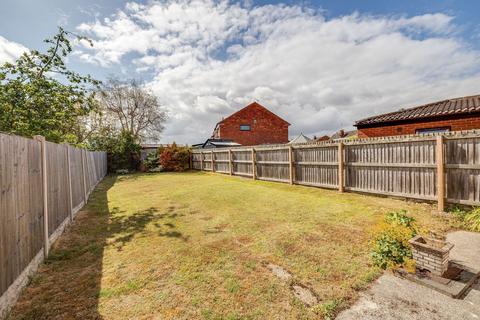 undefined, Wenlock Lane, Ellesmere Port CH66