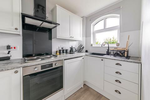 2 bedroom flat for sale, South Pier Road, Ellesmere Port CH65