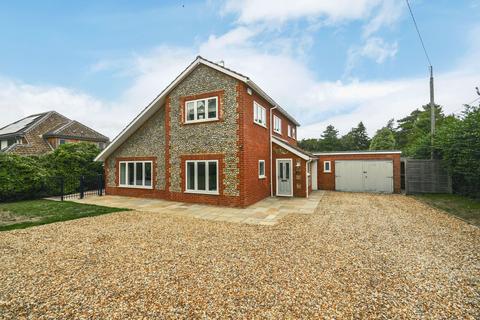 5 bedroom detached house to rent, Blakeney