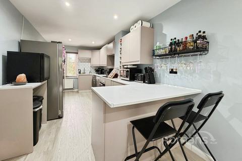 2 bedroom semi-detached house for sale, Blackstone Close, Farnborough, Hampshire