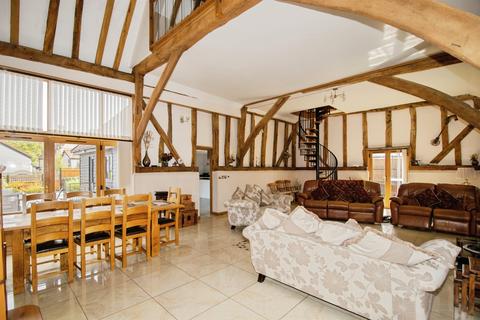 6 bedroom house to rent, Church Lane, Tibenham, NORWICH