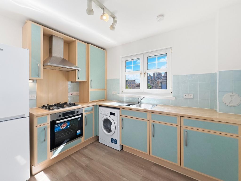 Apartment in Edinburgh, Lorne, Leith Central - View 4