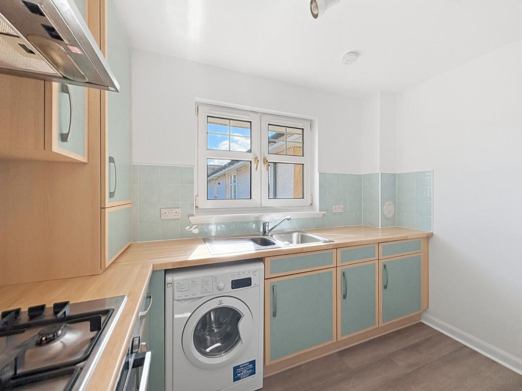 Apartment in Edinburgh, Lorne, Leith Central - View 5