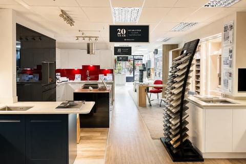 Retail property (high street) for sale, 103 Station Rd London E4 7BU