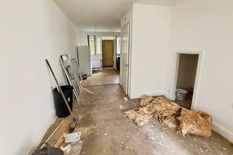 2 bedroom townhouse for sale, 9 Lodge Court, Donnington Wood, Telford, Shropshire TF2 7SE