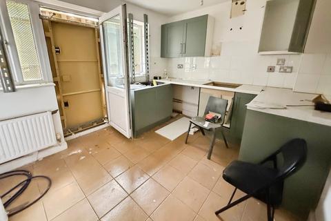 2 bedroom townhouse for sale, 9 Lodge Court, Donnington Wood, Telford, Shropshire TF2 7SE