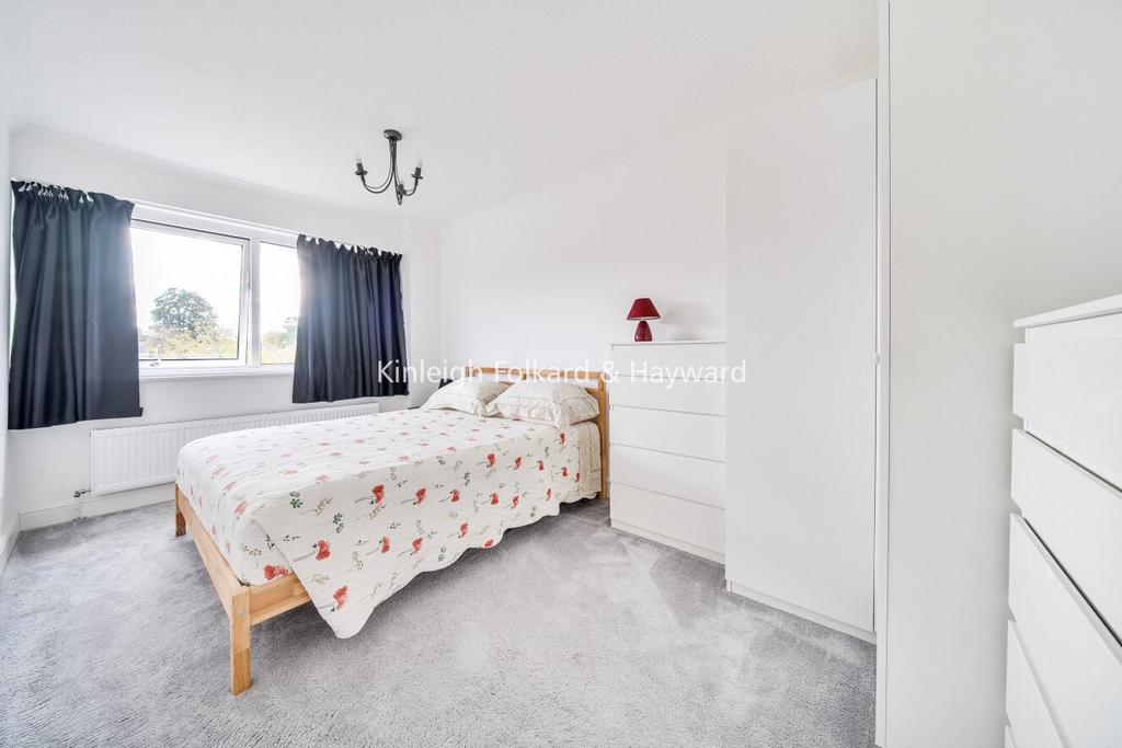 House in London, Red Hill, Elmstead - View 4