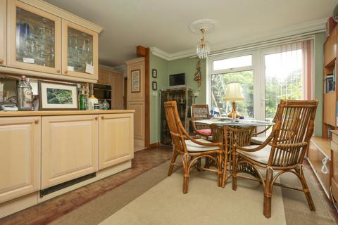 4 bedroom detached house for sale, Fig Tree Road, Broadstairs, Kent, CT10