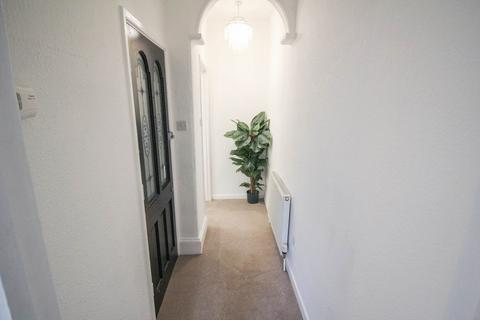 2 bedroom apartment for sale, Coombe Road, Hillside