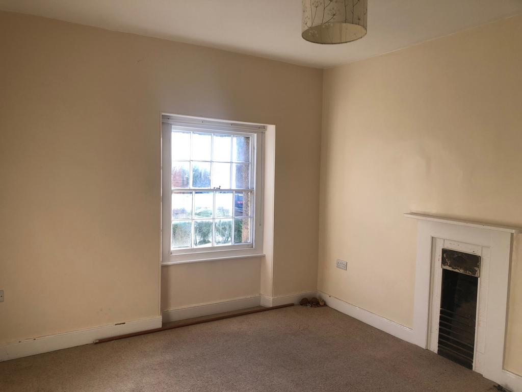 House in Glastonbury, Somerset - More
