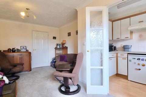 2 bedroom apartment for sale, George Street, Huntingdon, PE29