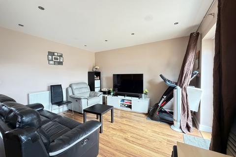 undefined, Nares Close, Stanwell TW19