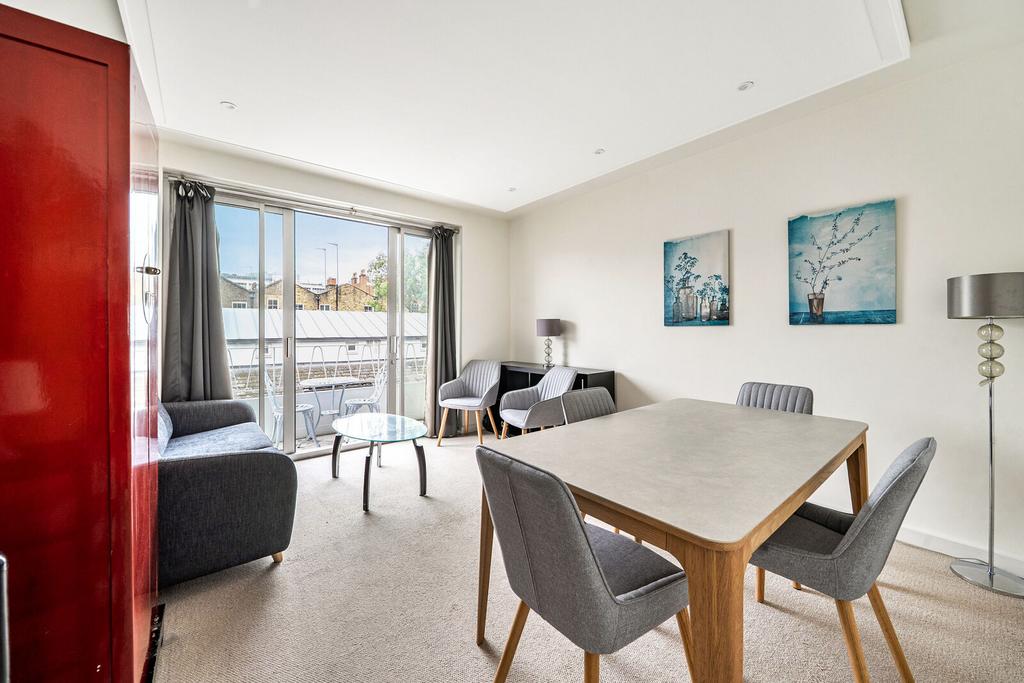 Apartment in London - View 3