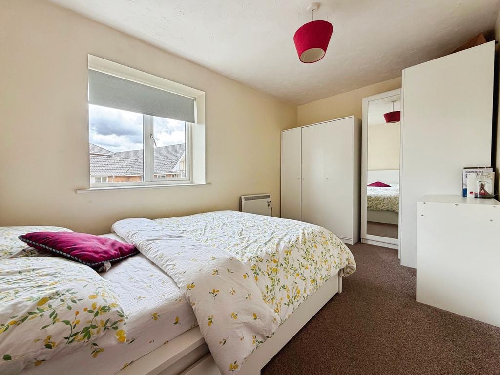 Apartment in Reading, Dee Park - View 4