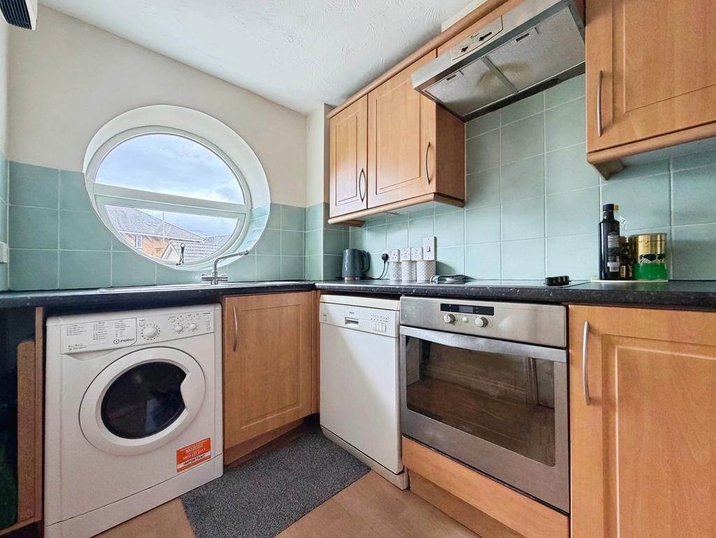 Apartment in Reading, Dee Park - View 5
