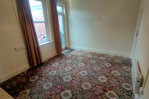 3 bedroom terraced house for sale, Market Street, Wrexham LL14