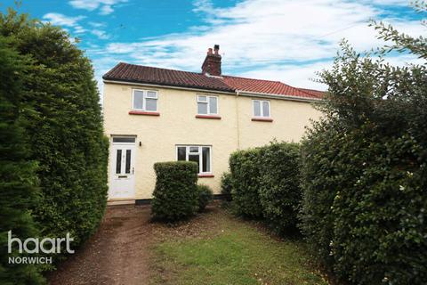 3 bedroom semi-detached house to rent, Bluebell Road, NORTH WALSHAM