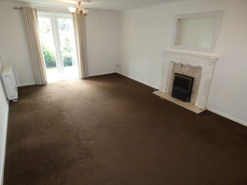 Apartment in Killingworth - View 2