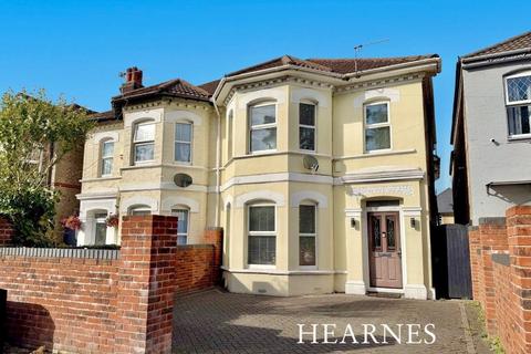 undefined, Poole Road, Branksome, Poole, BH12