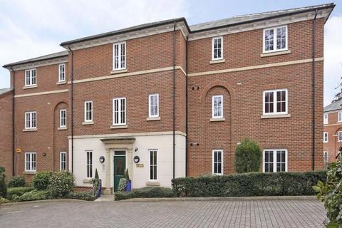 2 bed flat/apartment for rent in Braemore Court, Winchester SO22