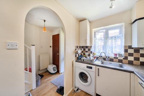 2 bedroom end of terrace house for sale, Jasmin Close, Northwood, Middlesex