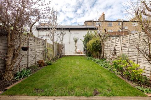 3 bedroom terraced house for sale, Lausanne Road, London, SE15