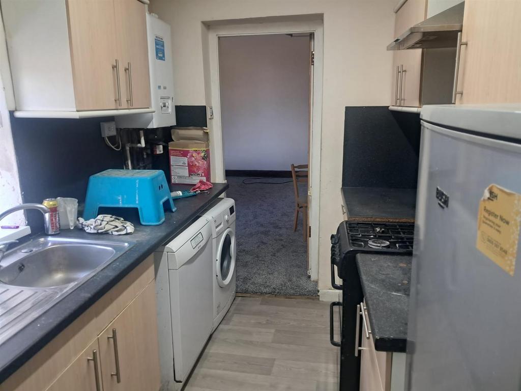 Apartment in Newcastle Upon Tyne - View 2