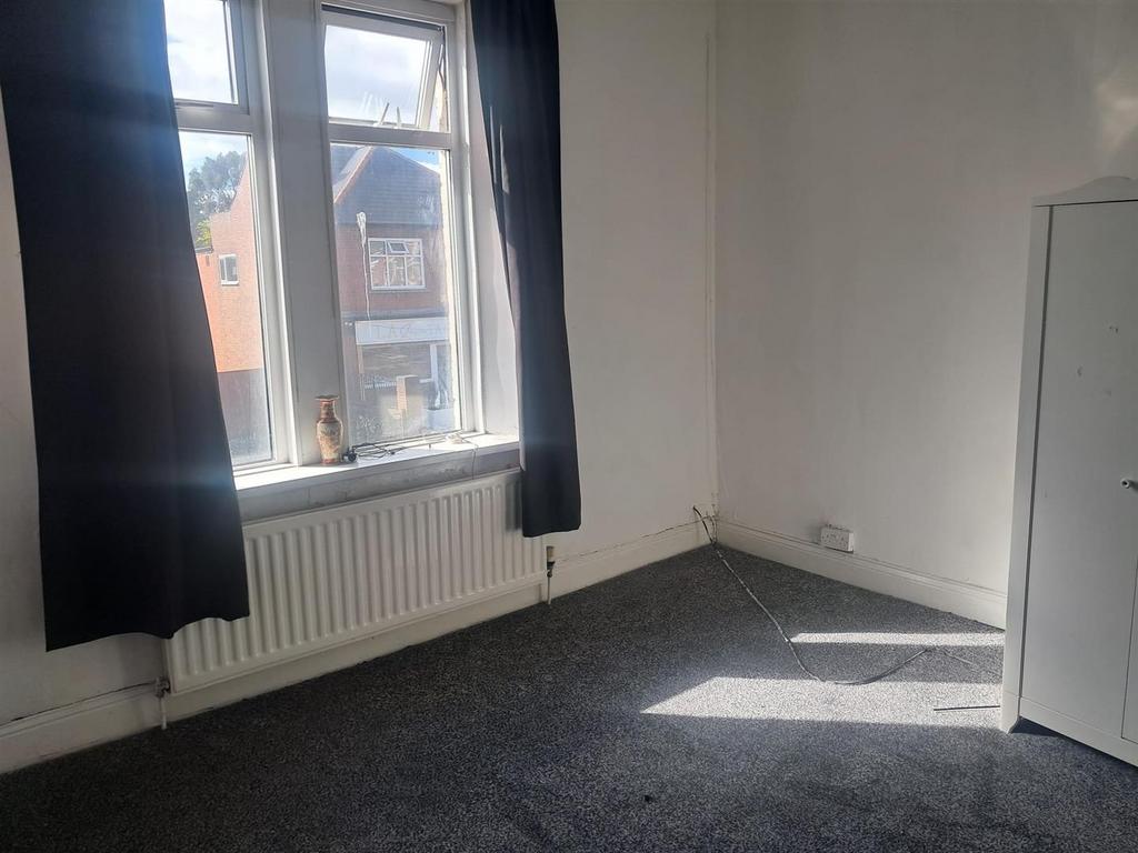 Apartment in Newcastle Upon Tyne - More