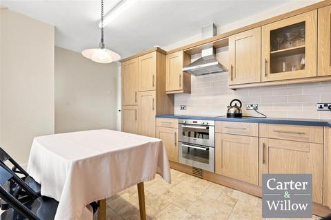 1 bedroom apartment for sale, Easebourne Road, Essex