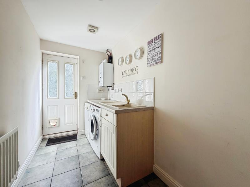 House in Bristol, Ham Green, Pill and Easton-in-Gordano - More