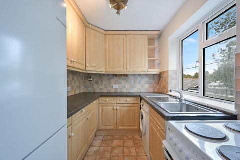 2 bedroom flat for sale, College Road, Epsom