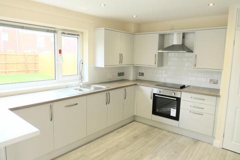 3 bedroom end of terrace house to rent, Apple Close, RAF Lakenheath, BRANDON