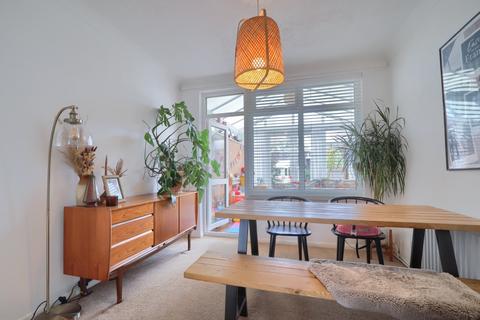 3 bedroom semi-detached house for sale, Bylands Grove, Fairfield