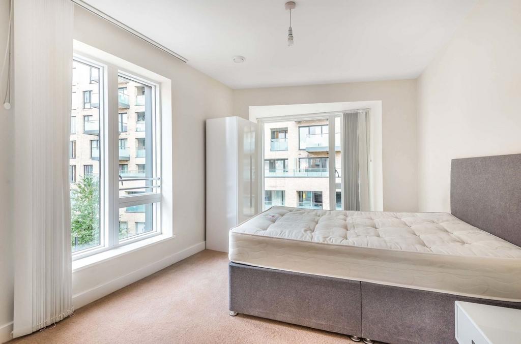 House in London - View 5