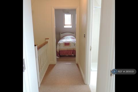 3 bedroom detached house to rent, Woodfield Road, Bristol, BS6