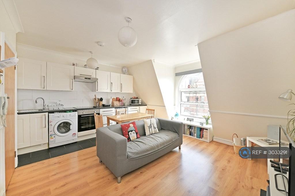 Apartment in London - View 2
