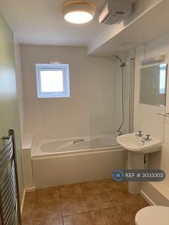 2 bedroom flat to rent, Central Park, Southampton, SO14