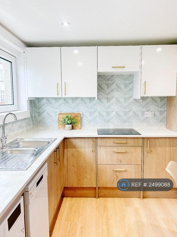 Apartment in Edinburgh, Longstone - View 2