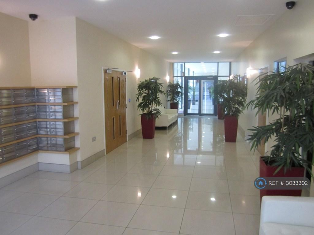 Apartment in London - View 2