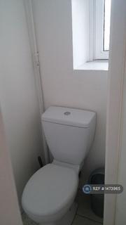 2 bedroom flat to rent, Cosway Street, London, NW1